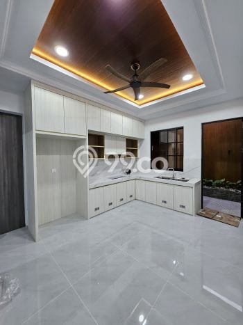 Dijual Murah Rumah dengan 4 Kamar Tidur dan 4 Kamar Mandi di Area Batam Centre, Batam Dijual Murah Rumah dengan 4 Kamar Tidur dan 4 Kamar Mandi di Area Batam Centre, Batam