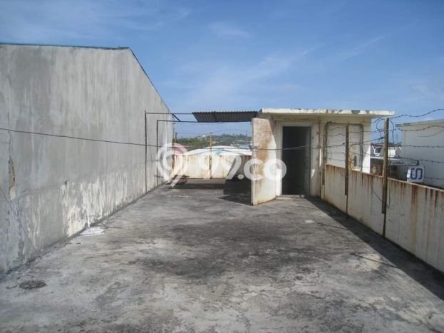 Ruko Dijual di Batam LT 95m2 & LB 250m2 Lokasi Terbaik! Ruko Dijual di Batam LT 95m2 & LB 250m2 Lokasi Terbaik!
