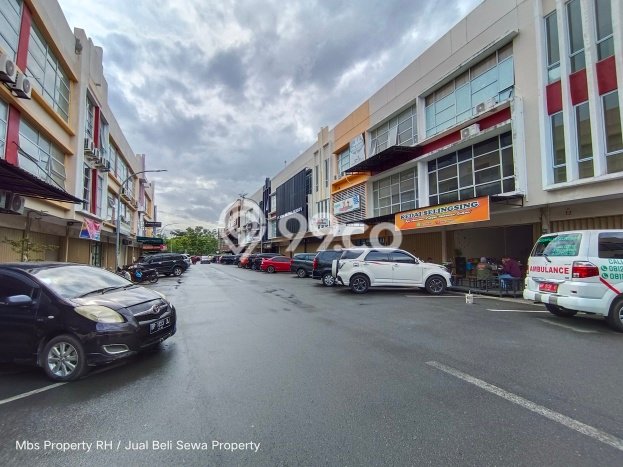 Ruko Dijual di Prime Area Batam Luas 200m2 Ruko Dijual di Prime Area Batam Luas 200m2