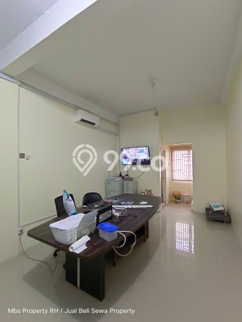 Ruko Dijual di Prime Area Batam Luas 200m2 Ruko Dijual di Prime Area Batam Luas 200m2