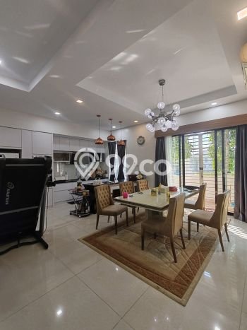 KESEMPATAN TERBAIK! Rumah Asri area Batam Centre, LT 200m² LB 300m² KESEMPATAN TERBAIK! Rumah Asri area Batam Centre, LT 200m² LB 300m²