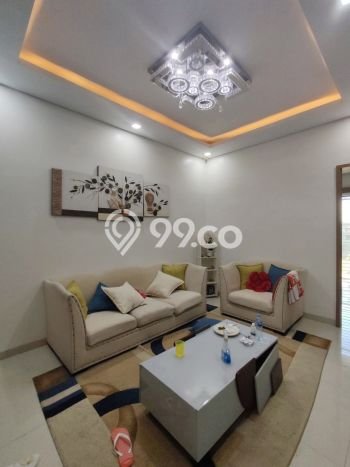 KESEMPATAN TERBAIK! Rumah Asri area Batam Centre, LT 200m² LB 300m² KESEMPATAN TERBAIK! Rumah Asri area Batam Centre, LT 200m² LB 300m²
