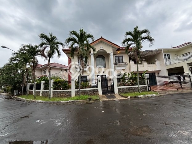 Hunian Super Elit dengan Akses Paling Strategis di Bintaro, Tangerang Selatan Hunian Super Elit dengan Akses Paling Strategis di Bintaro, Tangerang Selatan