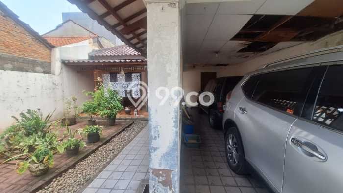 Siap Huni Rumah Mewah 4 Kamar di Kebayoran Baru Dekat ke Mana Saja Siap Huni Rumah Mewah 4 Kamar di Kebayoran Baru Dekat ke Mana Saja