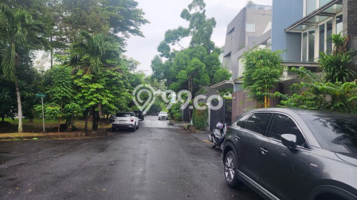 For Sale! Premium House LT 200m2 Desain Modern di Permata Buana For Sale! Premium House LT 200m2 Desain Modern di Permata Buana