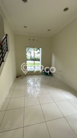 Dijual Rumah Luas Megah Dengan View Cantik di Gading Serpong, Tangerang Dijual Rumah Luas Megah Dengan View Cantik di Gading Serpong, Tangerang