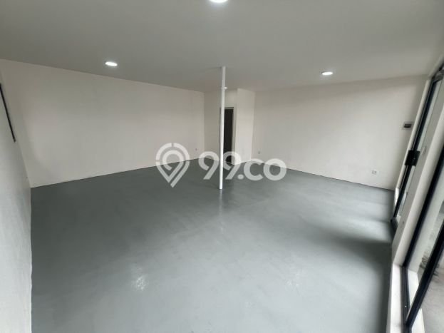 Kantor Area Prospektif di Panjer, Luas 36m², Akses Utama Kantor Area Prospektif di Panjer, Luas 36m², Akses Utama