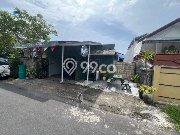 Disewakan! Rumah 3 Kamar Tidur &
1 Kamar Mandi di Panjer, Denpasar Disewakan! Rumah 3 Kamar Tidur &
1 Kamar Mandi di Panjer, Denpasar