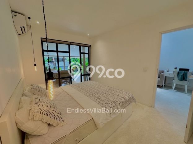 Sewa Rumah Strategis di Canggu LT 200m2 / LB 90m2 Siap Huni Sewa Rumah Strategis di Canggu LT 200m2 / LB 90m2 Siap Huni