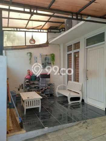 Rumah Luas Asri 2 KT Siap Huni di Harapan Indah Bekasi Rumah Luas Asri 2 KT Siap Huni di Harapan Indah Bekasi