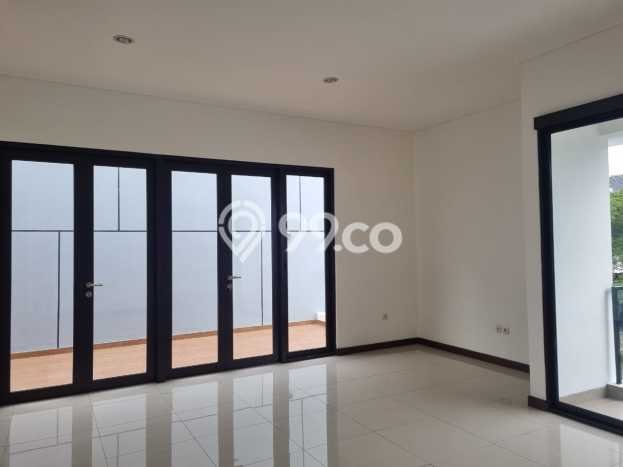 Hunian Elit LB 300m2 Siap Huni Desain Elegan di Harapan Indah, Bekasi Hunian Elit LB 300m2 Siap Huni Desain Elegan di Harapan Indah, Bekasi