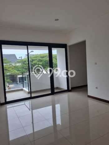 Hunian Elit LB 300m2 Siap Huni Desain Elegan di Harapan Indah, Bekasi Hunian Elit LB 300m2 Siap Huni Desain Elegan di Harapan Indah, Bekasi