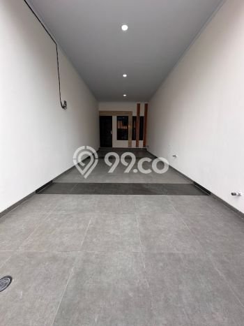 Rumah Elit Modern Tanpa Renovasi di Tanjung Duren Jakarta Barat Rumah Elit Modern Tanpa Renovasi di Tanjung Duren Jakarta Barat