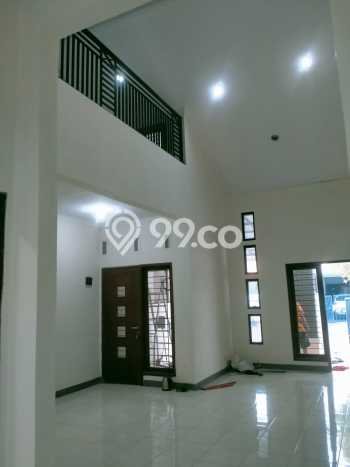 Rumah di Harapan Indah, 4 KT, Pemandangan Indah, Luas 144m2m² Bangunan 150m2m² Rumah di Harapan Indah, 4 KT, Pemandangan Indah, Luas 144m2m² Bangunan 150m2m²