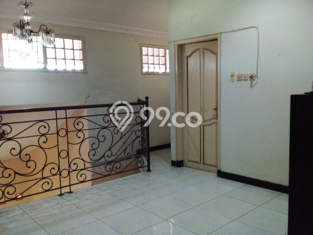 Jual Rumah Eksklusif 4 KT di Tanah Mas, Semarang Jual Rumah Eksklusif 4 KT di Tanah Mas, Semarang