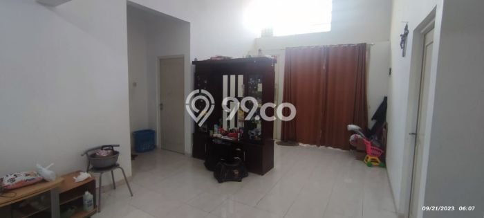 HOT DEAL! Rumah area , 2 KM, Area Strategis, LT 160m2m² Bangunan 90m2m² HOT DEAL! Rumah area , 2 KM, Area Strategis, LT 160m2m² Bangunan 90m2m²