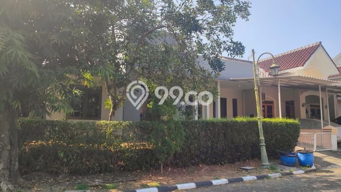 Rumah Akses Mudah area Greenwood, Semarang, Luas 575m² LB 350m² Rumah Akses Mudah area Greenwood, Semarang, Luas 575m² LB 350m²