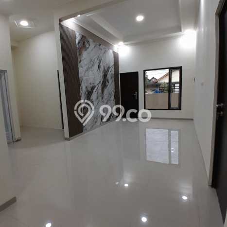 Rumah Modern Cantik 4 KT Bisa Langsung Pindah di Semarang Barat Rumah Modern Cantik 4 KT Bisa Langsung Pindah di Semarang Barat