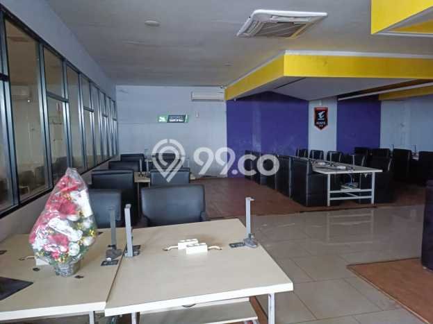 Untuk Dijual! Komersial di Manyaran Semarang LT 903m2 / LB 2000m2 Kawasan Bisnis Untuk Dijual! Komersial di Manyaran Semarang LT 903m2 / LB 2000m2 Kawasan Bisnis