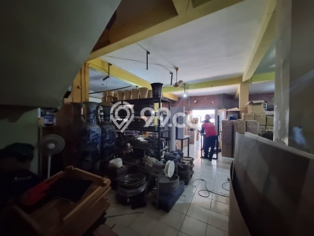 Ruko Dijual Lokasi Emas di Rungkut Luas 750m2 Ruko Dijual Lokasi Emas di Rungkut Luas 750m2