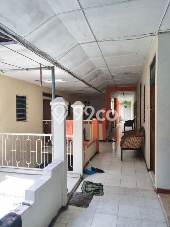 Rumah Elit LB 450m2 Siap Huni Desain Elegan di Ketintang, Surabaya Rumah Elit LB 450m2 Siap Huni Desain Elegan di Ketintang, Surabaya