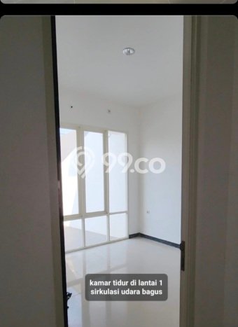 Rumah Luas Asri 3 KT Siap Huni di Pondok Tjandra Sidoarjo Rumah Luas Asri 3 KT Siap Huni di Pondok Tjandra Sidoarjo