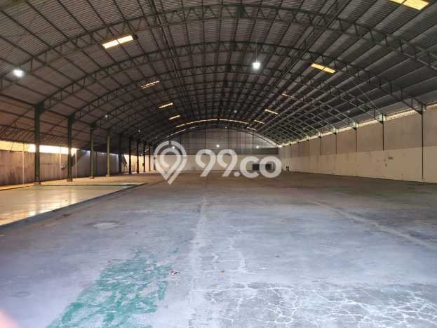 Gudang disewakan di Semarang Barat Semarang dengan luas bangunan 2800m2 Gudang disewakan di Semarang Barat Semarang dengan luas bangunan 2800m2