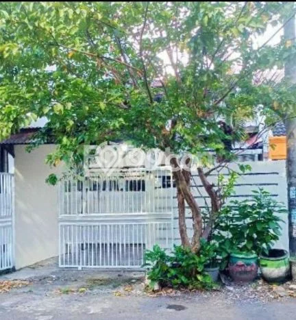 Rumah Modern Cantik 4 KT Siap Huni di Gayungan Rumah Modern Cantik 4 KT Siap Huni di Gayungan