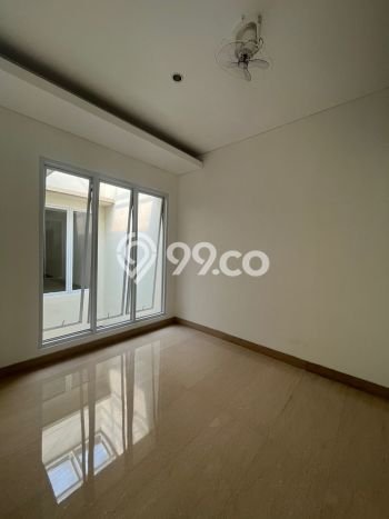 Rumah Elit LB 450m2 Siap Huni Desain Elegan di Pejaten, Jakarta Selatan Rumah Elit LB 450m2 Siap Huni Desain Elegan di Pejaten, Jakarta Selatan