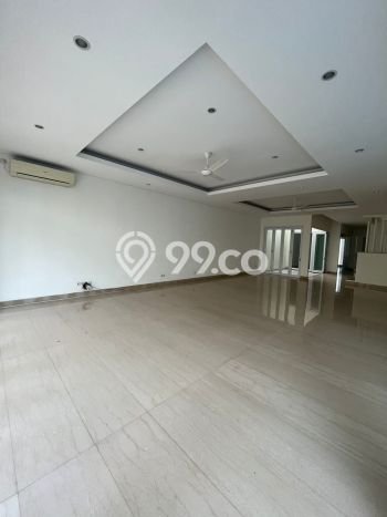Rumah Elit LB 450m2 Siap Huni Desain Elegan di Pejaten, Jakarta Selatan Rumah Elit LB 450m2 Siap Huni Desain Elegan di Pejaten, Jakarta Selatan