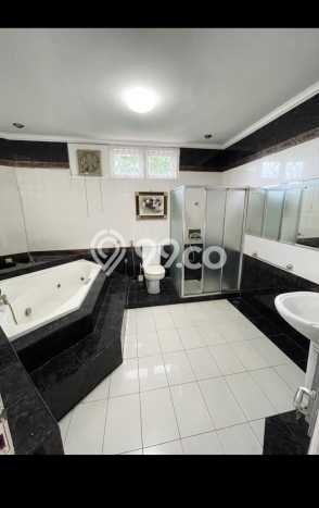 Jual Rumah Mewah Elegan Dengan View Cantik di Cinere, Jakarta Selatan Jual Rumah Mewah Elegan Dengan View Cantik di Cinere, Jakarta Selatan