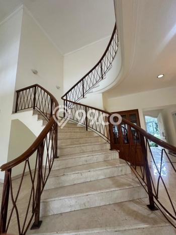 Disewakan Rumah Harga Terjangkau di Pondok Indah Jakarta Selatan dengan 4 KT Disewakan Rumah Harga Terjangkau di Pondok Indah Jakarta Selatan dengan 4 KT