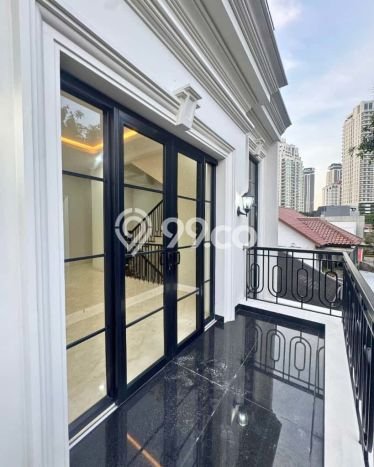 Dijual Rumah Premium dengan Fasilitas Sekitar Lengkap di Kebayoran Baru, Jakarta Selatan Dijual Rumah Premium dengan Fasilitas Sekitar Lengkap di Kebayoran Baru, Jakarta Selatan