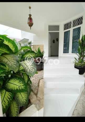 Jual Rumah Mewah Elegan Dengan View Cantik di Cinere, Jakarta Selatan Jual Rumah Mewah Elegan Dengan View Cantik di Cinere, Jakarta Selatan