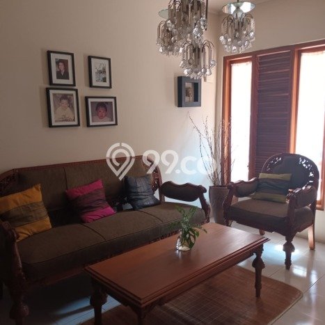 Jual Rumah Bagus Siap Huni LB 144m2 di Ciputat, Tangerang Selatan Jual Rumah Bagus Siap Huni LB 144m2 di Ciputat, Tangerang Selatan