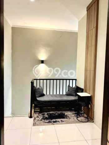 Rumah Luxury Modern Tanpa Renovasi di Bintaro Tangerang Selatan Rumah Luxury Modern Tanpa Renovasi di Bintaro Tangerang Selatan