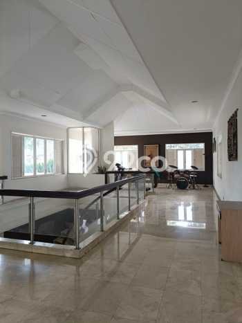 Dijual Rumah Luas Megah Dengan View Eksklusif di Bintaro, Tangerang Selatan Dijual Rumah Luas Megah Dengan View Eksklusif di Bintaro, Tangerang Selatan