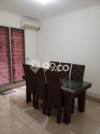 Dijual Rumah Premium dengan Fasilitas Sekitar Komplit di BSD, Tangerang Selatan Dijual Rumah Premium dengan Fasilitas Sekitar Komplit di BSD, Tangerang Selatan