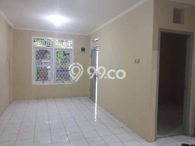 For Sale Rumah 2 Kamar Lokasi Ideal Bagus dan Strategis di Serpong Utara For Sale Rumah 2 Kamar Lokasi Ideal Bagus dan Strategis di Serpong Utara