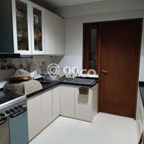 Hunian Elit LB 273m2 Siap Pakai Desain Elegan di Bintaro, Tangerang Selatan Hunian Elit LB 273m2 Siap Pakai Desain Elegan di Bintaro, Tangerang Selatan