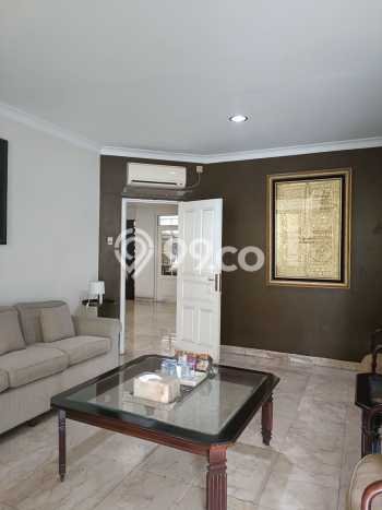 Dijual Rumah Luas Megah Dengan View Eksklusif di Bintaro, Tangerang Selatan Dijual Rumah Luas Megah Dengan View Eksklusif di Bintaro, Tangerang Selatan