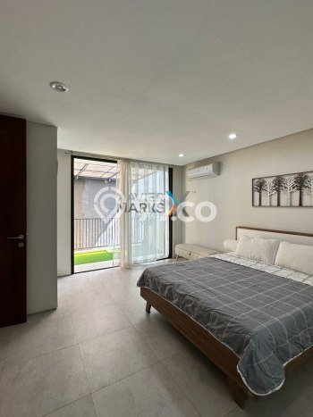 KESEMPATAN EMAS! Vila Kawasan Batu, Area 105m2m², Lingkungan Eksklusif dengan privasi terjamin KESEMPATAN EMAS! Vila Kawasan Batu, Area 105m2m², Lingkungan Eksklusif dengan privasi terjamin