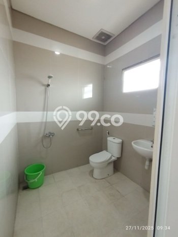 Unit Komersial Dijual di Pakis Malang Luas Tanah 7811m2, Luas Bangunan 3394m2 Unit Komersial Dijual di Pakis Malang Luas Tanah 7811m2, Luas Bangunan 3394m2