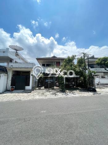 Rumah di Lowokwaru, Malang, LT 410m2m² Bangunan 600m2m² Rumah di Lowokwaru, Malang, LT 410m2m² Bangunan 600m2m²