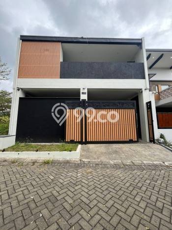 Rumah Elit LB 256m2 Siap Huni Desain Elegan di Araya, Malang Rumah Elit LB 256m2 Siap Huni Desain Elegan di Araya, Malang