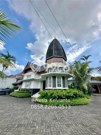 Rumah Elit Modern Tanpa Renovasi di Malang Kota Malang Rumah Elit Modern Tanpa Renovasi di Malang Kota Malang