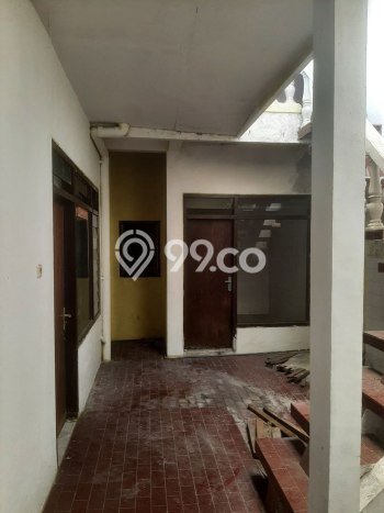 Kesempatan Investasi Rumah LB 200m2m² di Area Premium, Malang Kesempatan Investasi Rumah LB 200m2m² di Area Premium, Malang