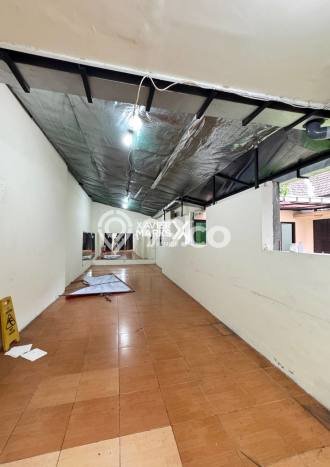 Disewakan! Rumah 4 Kamar Tidur &
4 Kamar Mandi di Malang Kota, Malang Disewakan! Rumah 4 Kamar Tidur &
4 Kamar Mandi di Malang Kota, Malang