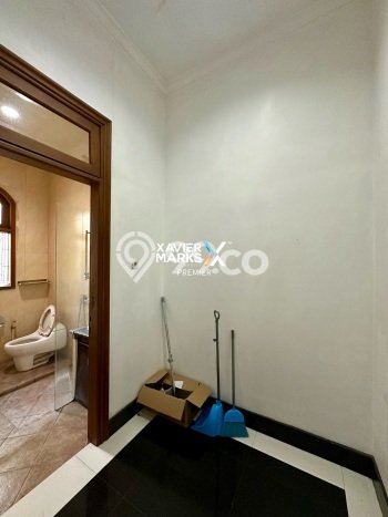 Rumah Siap Pakai area , Malang, Luas 375m2m² LB 500m2m² Rumah Siap Pakai area , Malang, Luas 375m2m² LB 500m2m²