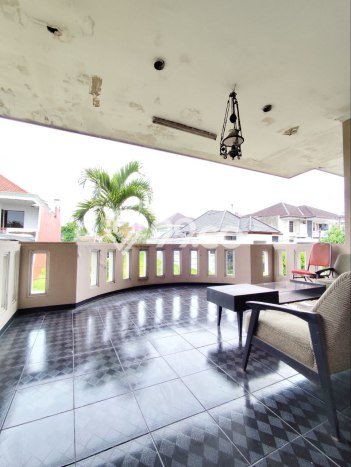 Rumah Terawat 5 KT 3 KM di Kawasan Bisnis , Malang Rumah Terawat 5 KT 3 KM di Kawasan Bisnis , Malang